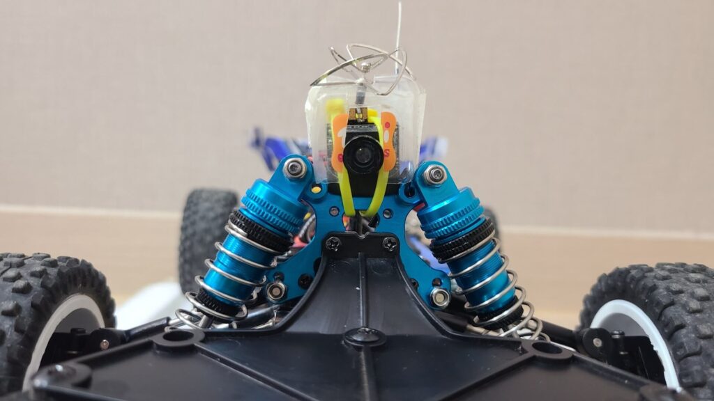 FPV camera at the front of RC car on shock tower